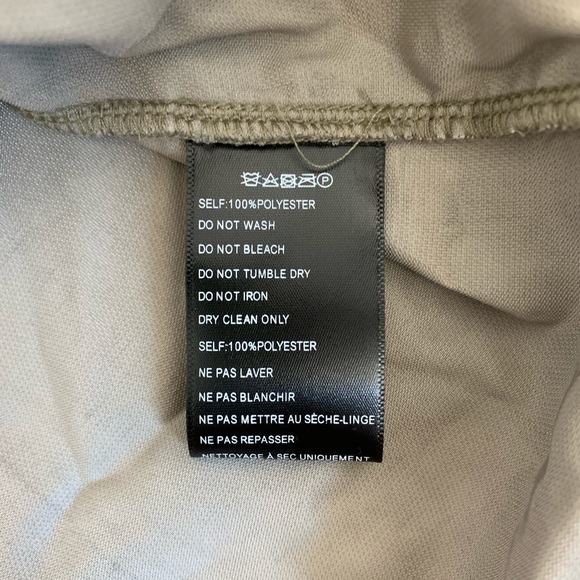 NWT Urban Outfitters Crushed Velvet Green Top sz S - Picture 6 of 7